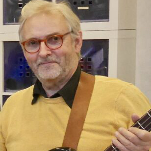 HENRIK JUUL